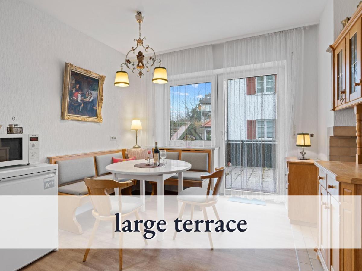 Hallo!-Apartment: Spacious City-Center Flat with Sunny Terrace Bad Worishofen Exterior photo